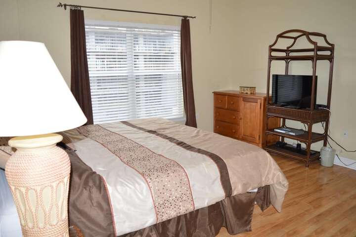Room 107 of 132
