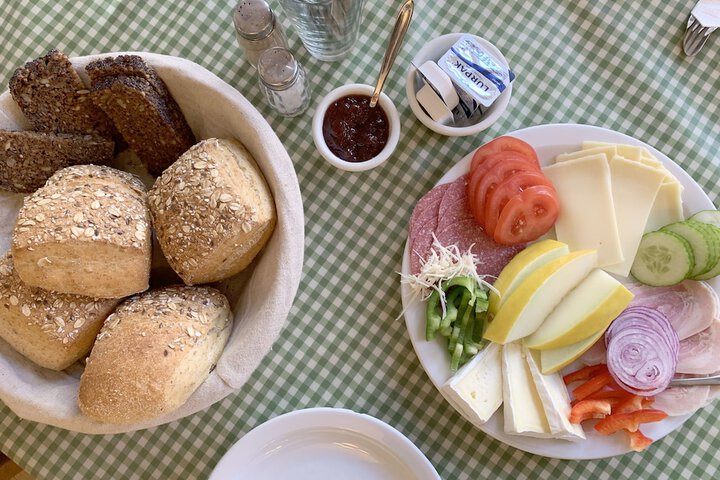 Breakfast/Coffee Service 18 of 22