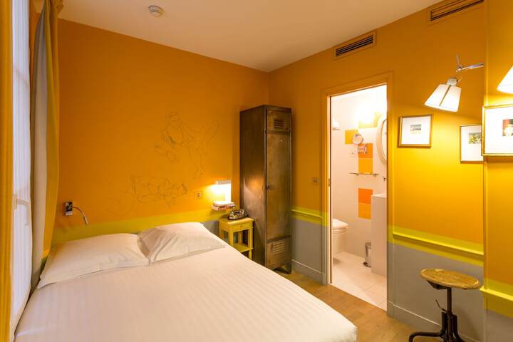 Room 7 of 69