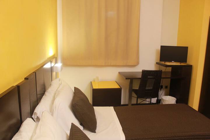 Room 14 of 63