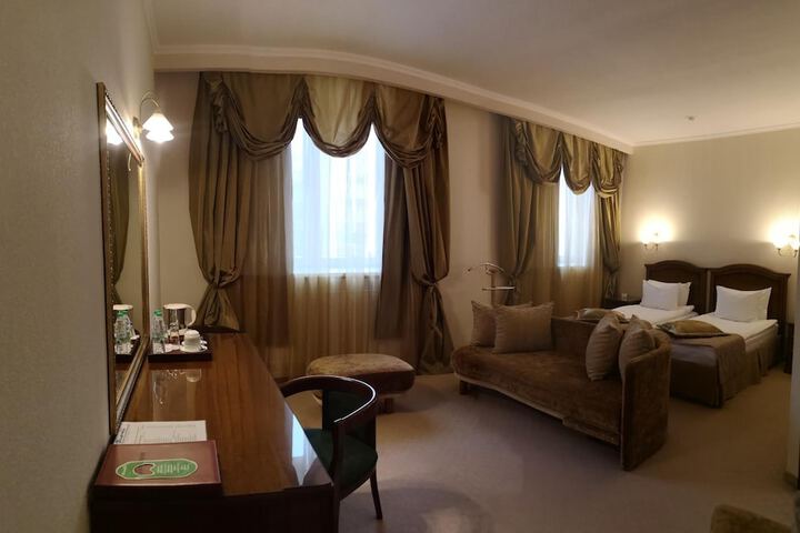 Room 16 of 61