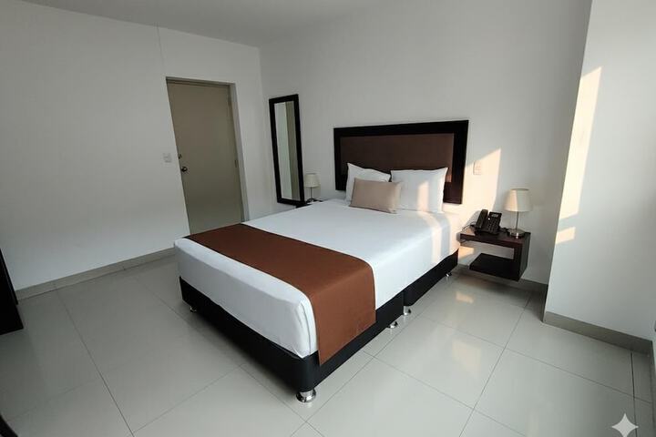 Hotel Win & Win