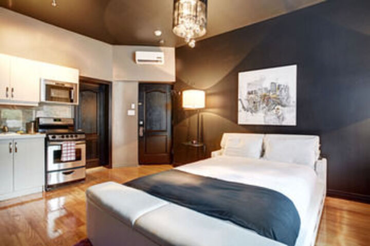 Room 15 of 41