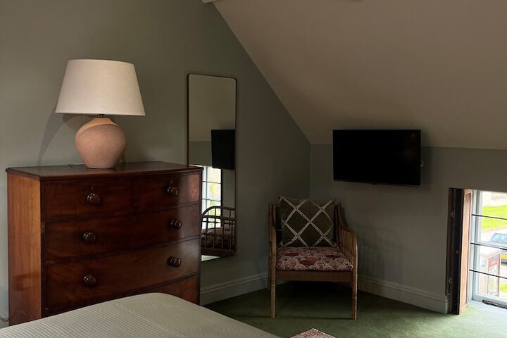 Room 14 of 42