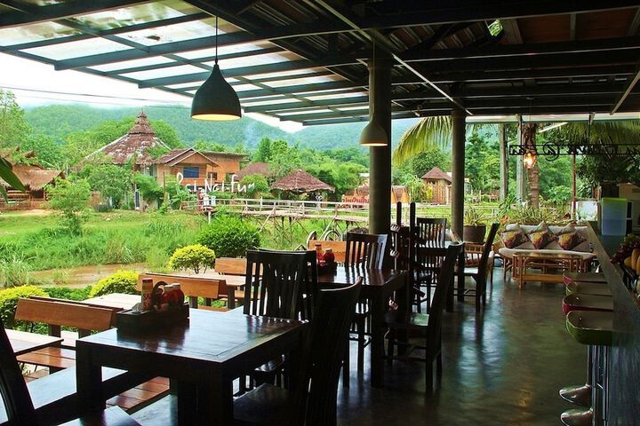 Dining Photos