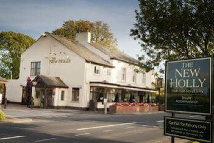 CASANOVAS RESTAURANT & HOTEL