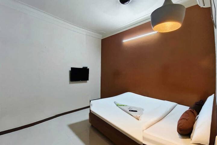 Room 45 of 83