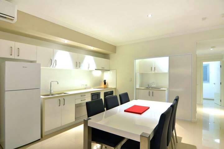 Room 8 of 38
