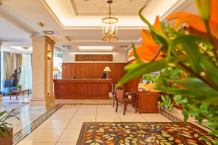 Guest Lobby