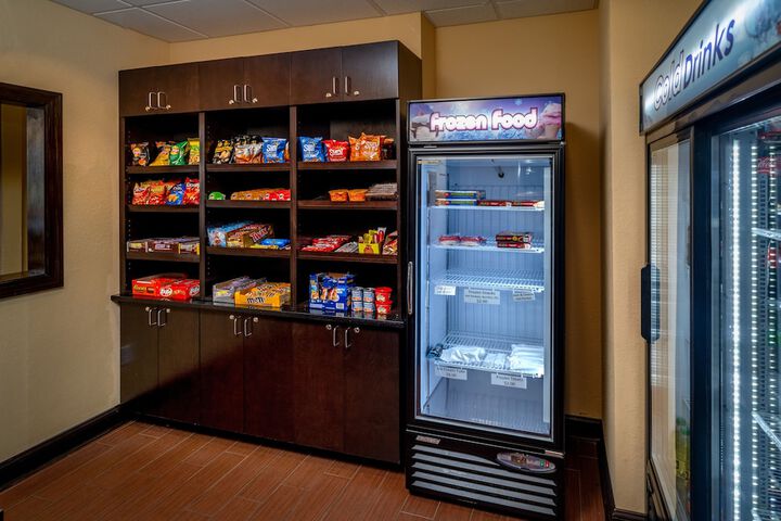 Snack bar