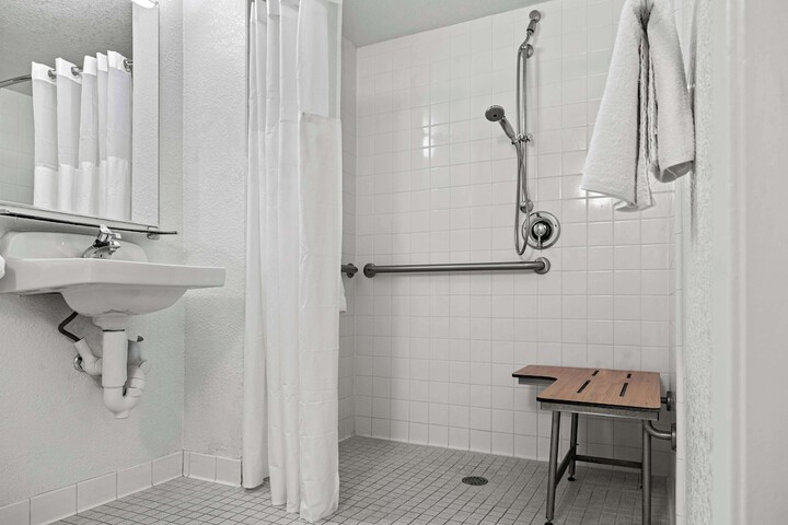 Clean Restrooms