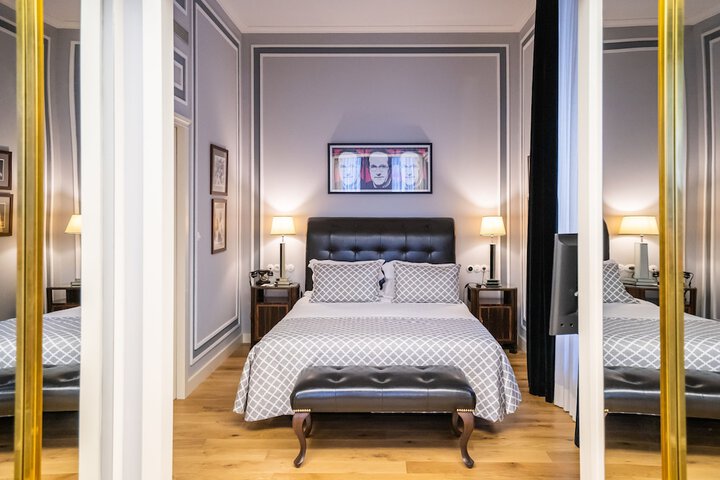 Room 18 of 65