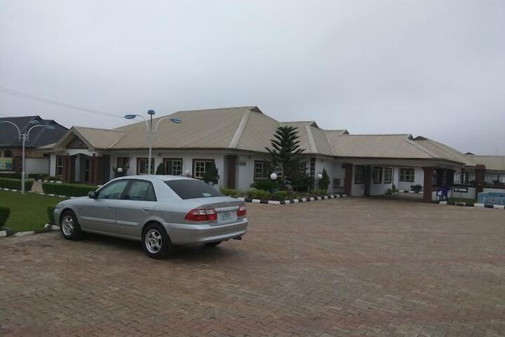 Hotel 66 of 78