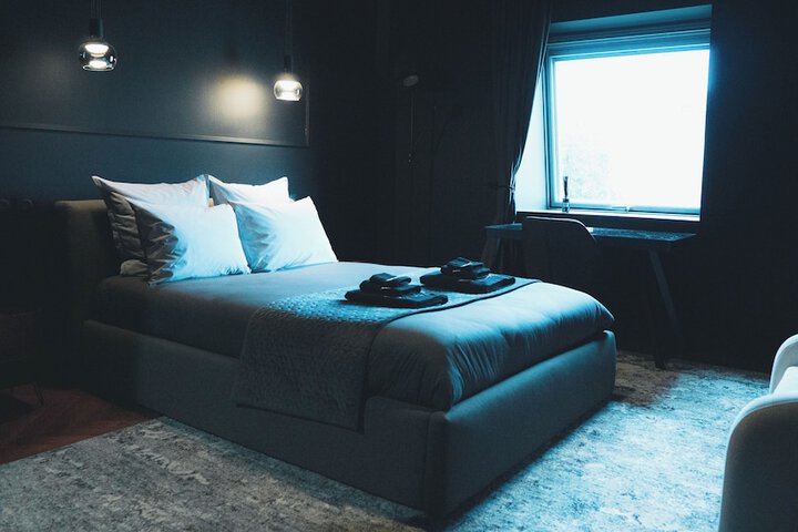 Room 14 of 28
