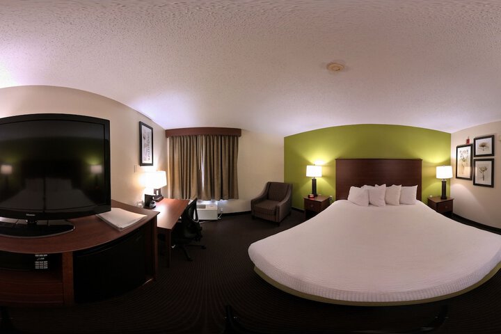 Room 13 of 45