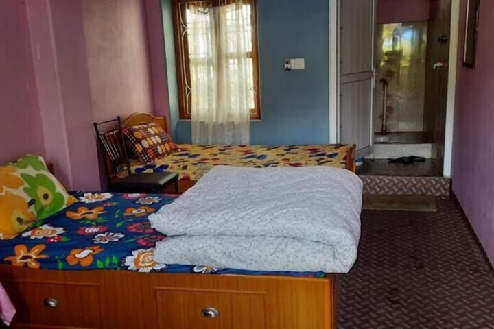 Room 3 of 41
