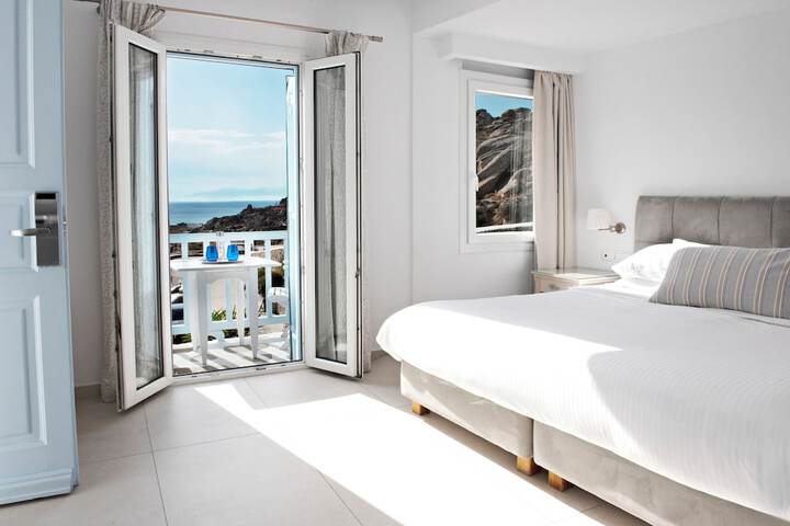 Room 28 of 110