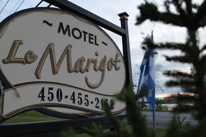 Hotel 38 of 48