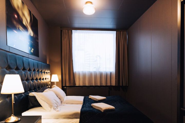 Room 29 of 54
