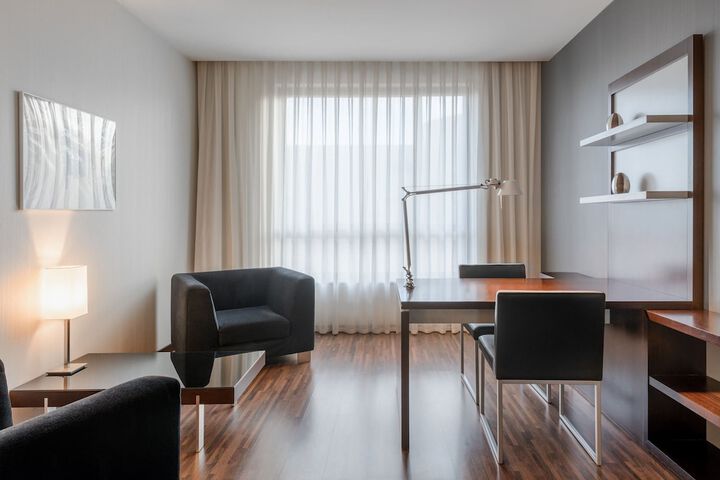 Room 19 of 65