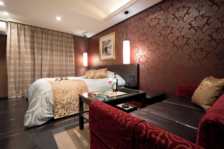 Room 19 of 32