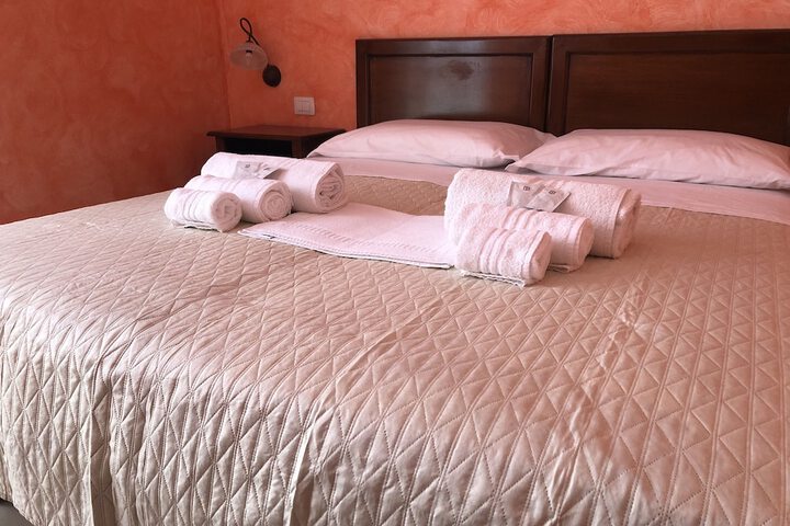 Room 42 of 53
