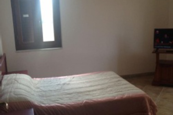 Room 19 of 108