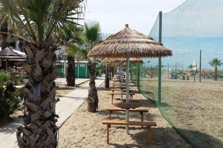 Beach 15 of 17