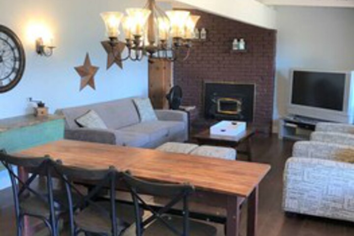 4 B R Oceanfront Home Estate Property Hot Tub Stairs to Beach