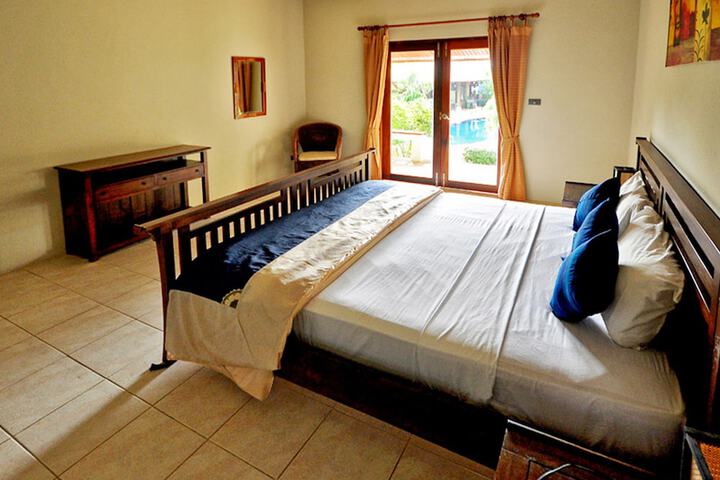 Room 7 of 24