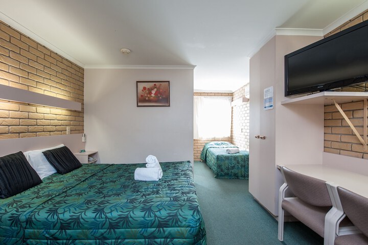 Room 19 of 63