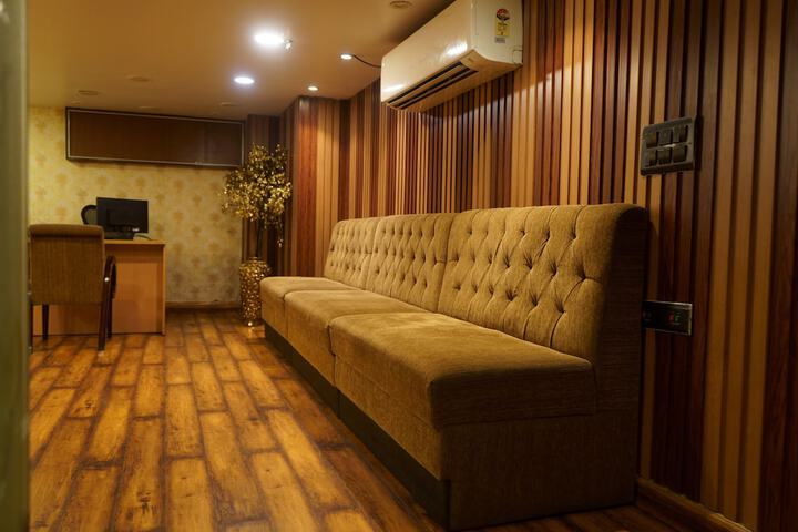 Hotel Interior 11 of 48