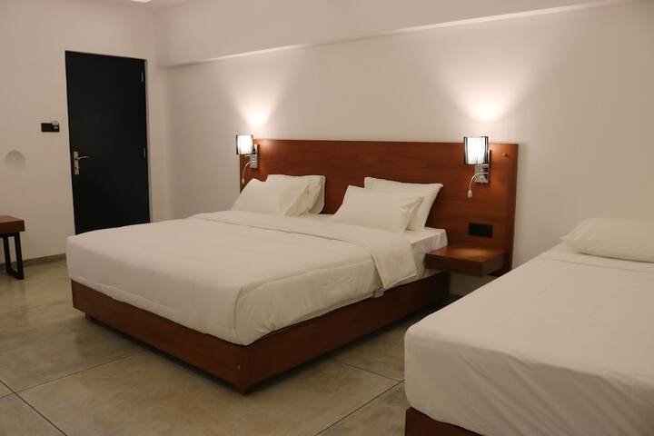 Room 12 of 45