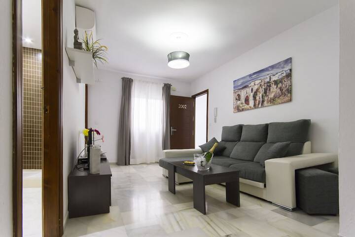 Room 5 of 27