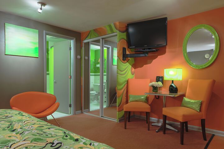 Room 195 of 258
