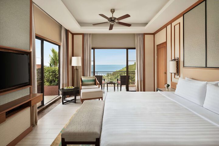 Room 42 of 125