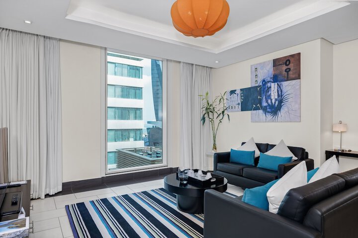 Room 121 of 218