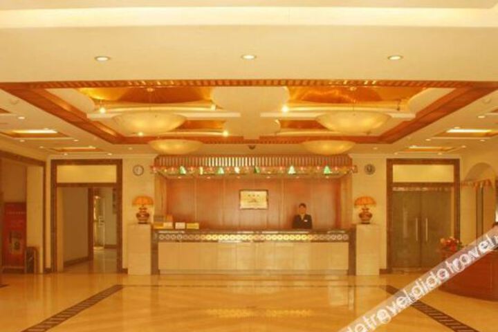 Hotel Interior 4 of 11