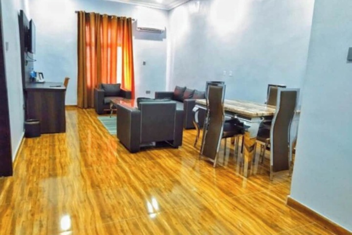 Room 4 of 22