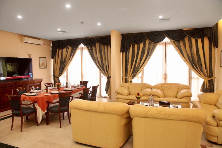 Room 26 of 126