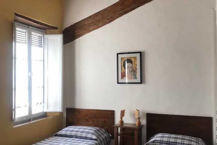Room 15 of 43