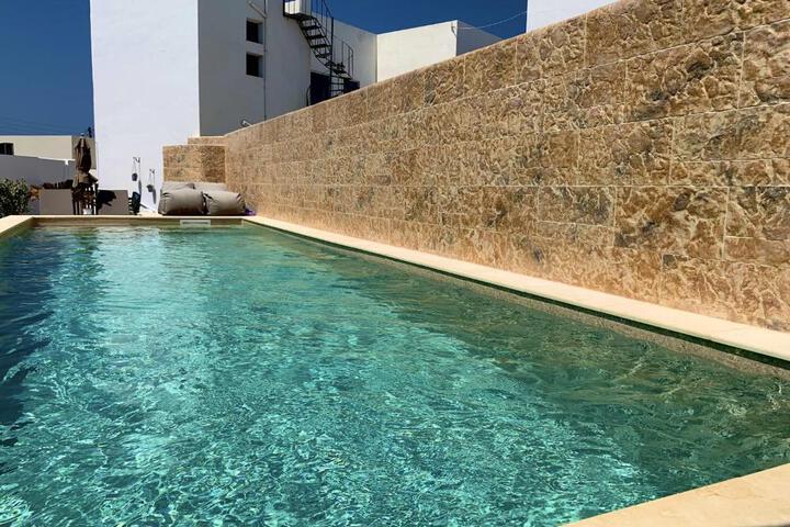 Christina Hotel Adults Only, Heated Salt Water Pool