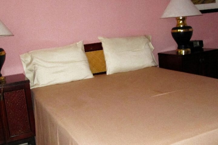 Room 7 of 36