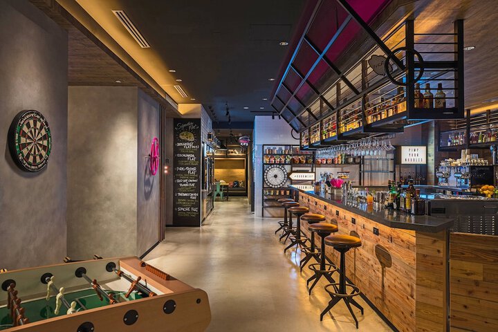 Moxy Osaka Honmachi in Osaka