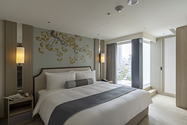 Room 25 of 79