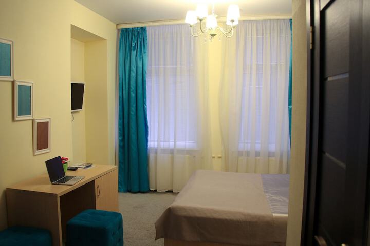 Room 14 of 41