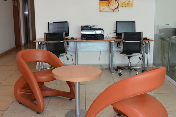 Guest Lobby