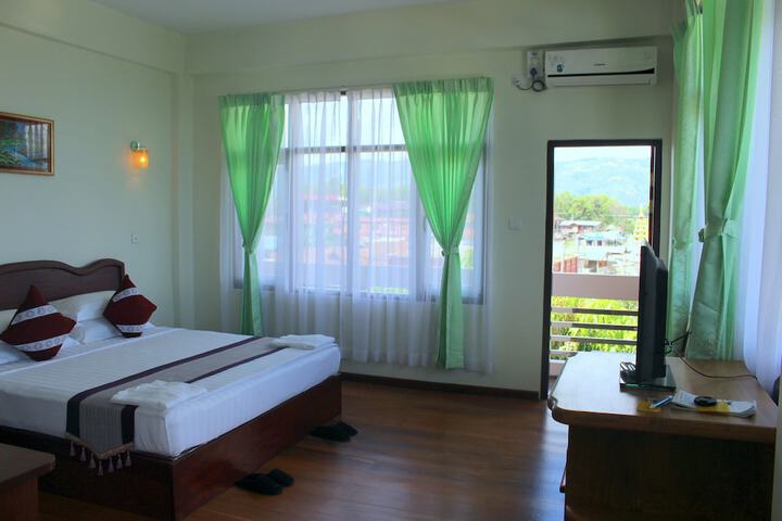 Room 18 of 55