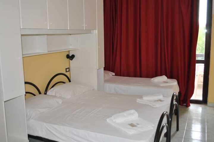 Room 3 of 19