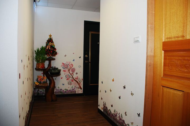 Ballroom/Hall 32 of 36
